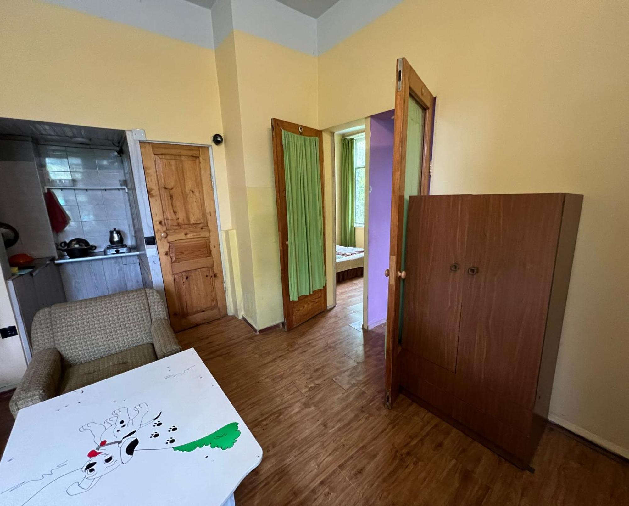 Guesthouse Eco Chakvi Rum bild