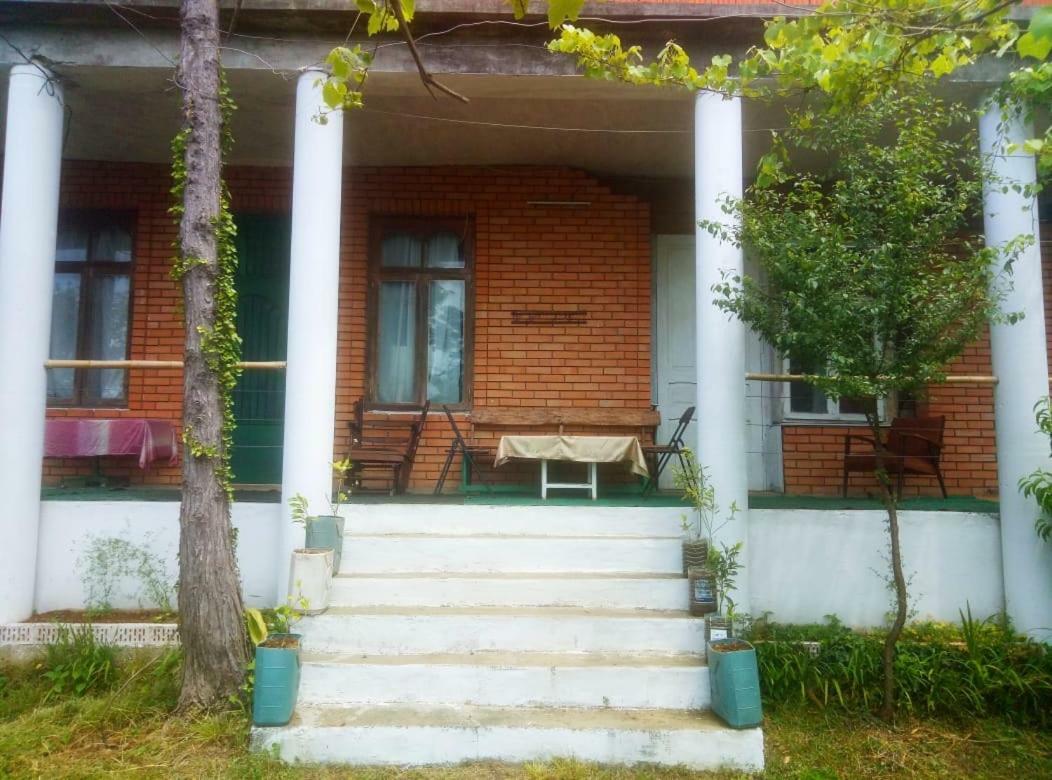 Guesthouse Eco Chakvi Exteriör bild